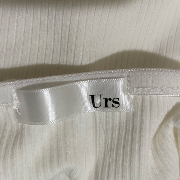 Elegant White Long Sleeve Top - Picture 3 of 5